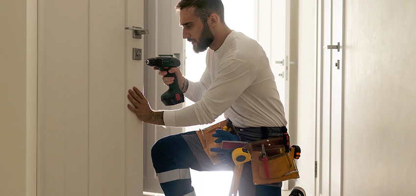 Mailbox Lock Installation Expert in Lynwood, California