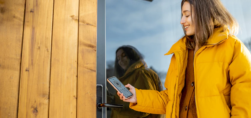 Fingerprint Smart Locks Installation Services in Lynwood, California