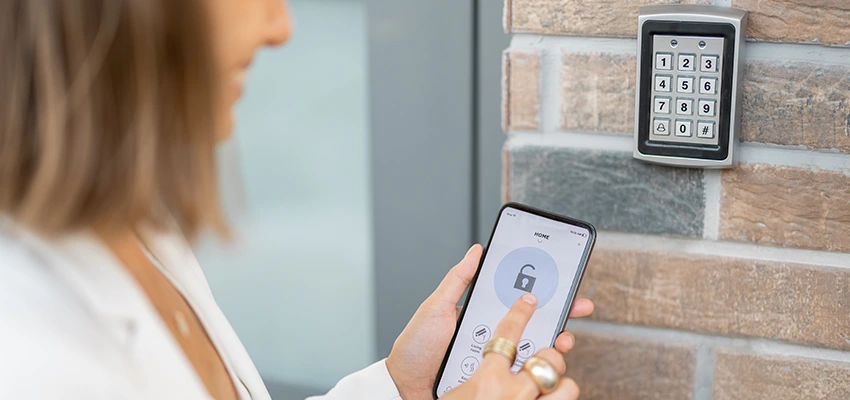 Bluetooth Cylinder Biometric Lock Maintenance in Lynwood, CA