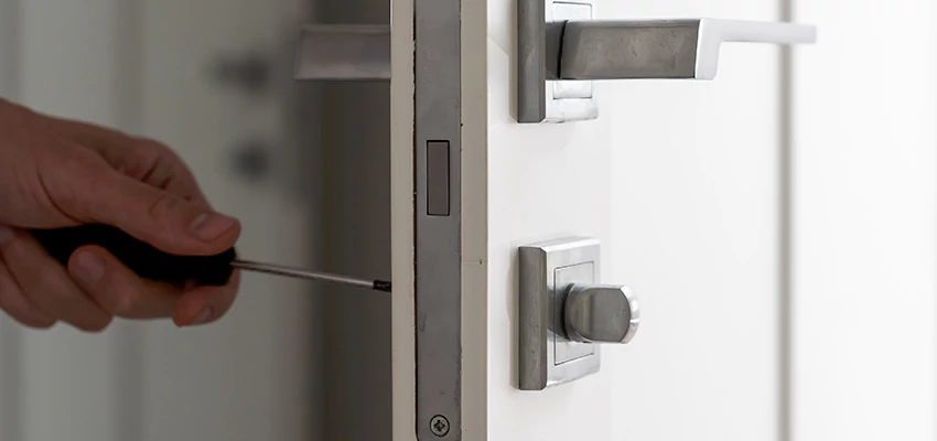 Key Programming Locksmith Open Now in Lynwood, California